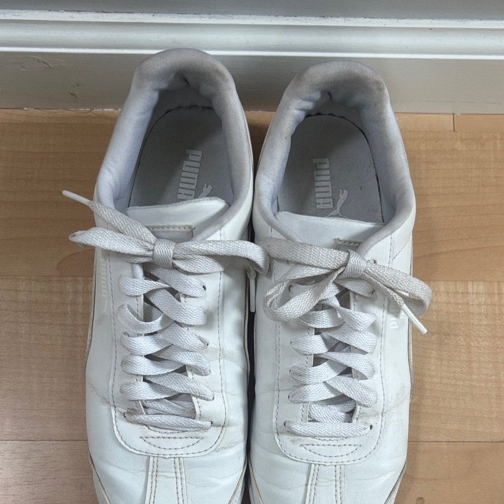 Puma Men’s White Low-Top Leather Sneakers